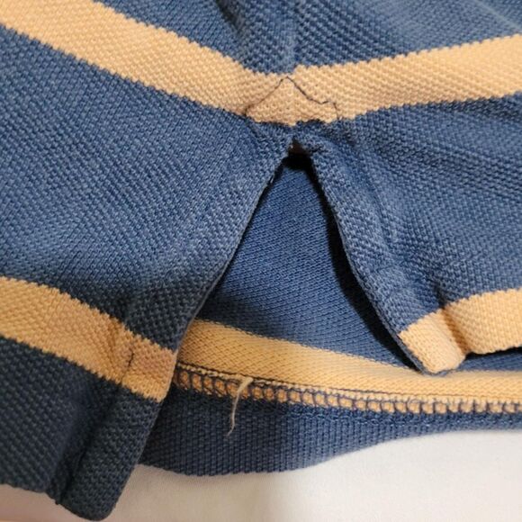 Tommy Hilfiger size large Navy and Tan Striped shortsleeved Polo Shirt - Picture 4 of 6